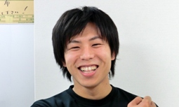川崎　敏明