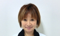 谷内　リサ