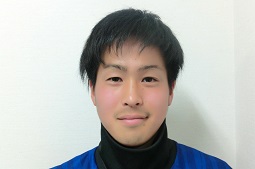 村川　亮太